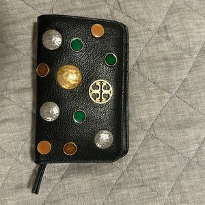 Tory Burch wallet